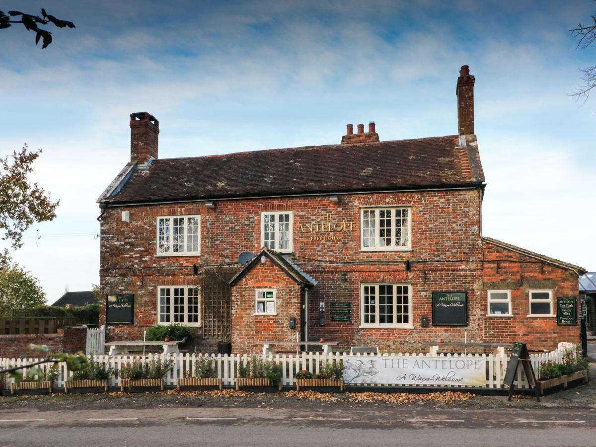 South Lodge, Sturminster Newton Exterior foto